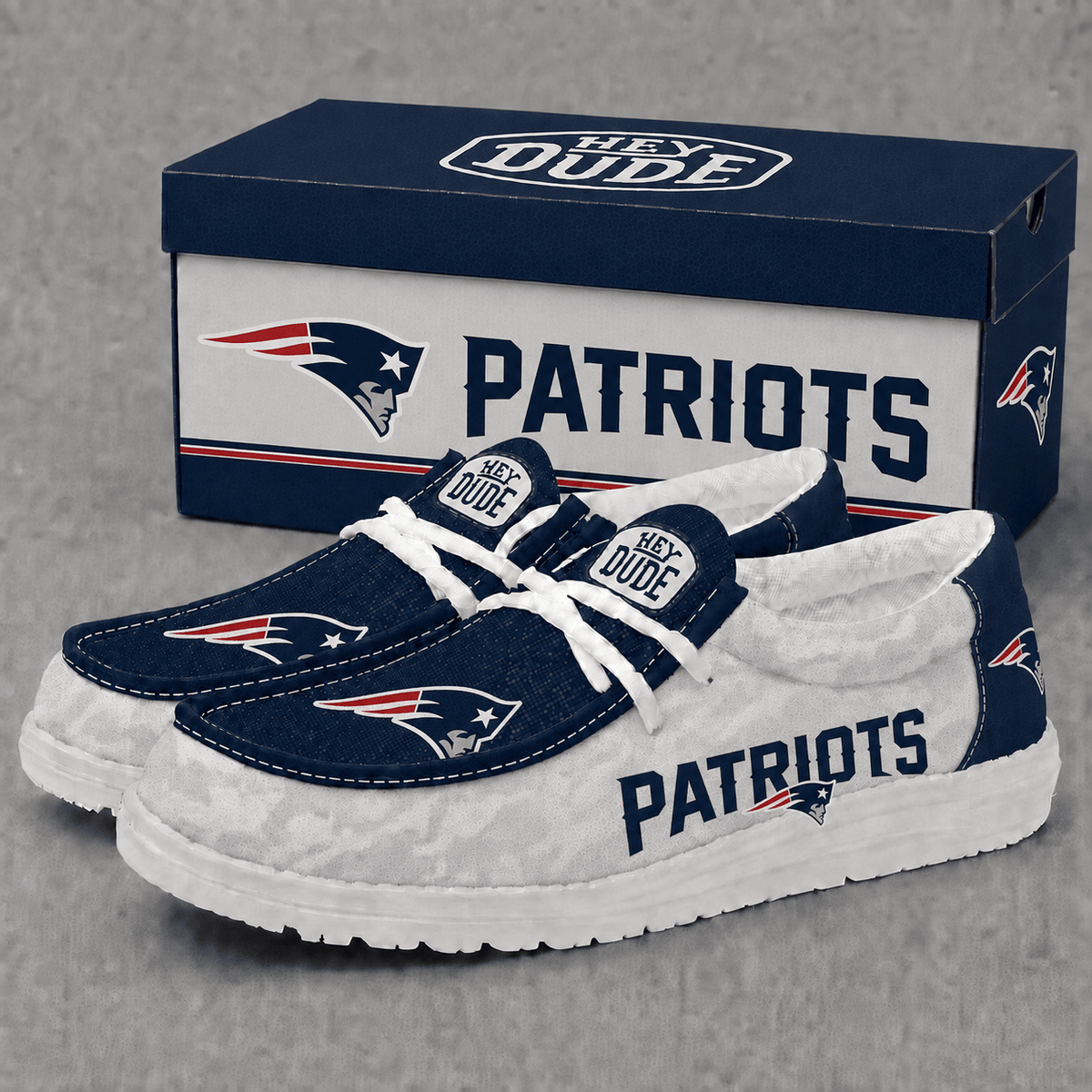 New England Patriots | Premium NFL Football Field Fan Loafer Shoes - VA22514